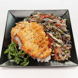 Curry z chicken tempura