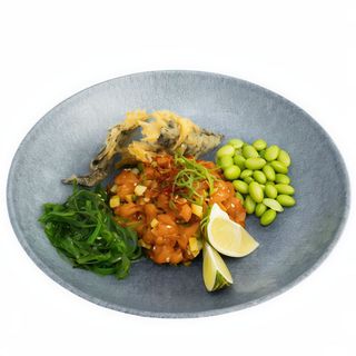 Tatar z Łososia z Limonką i Awokado 150g/70g