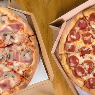 Duo Deal - 2x duża pizza 42,98 zł/szt.