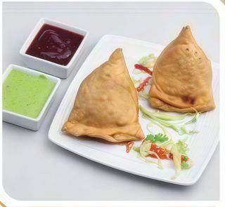 Chcken samosa 2szt