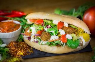 Falafel w bułce