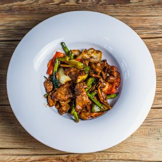 Pad kee Mao z wołowiną