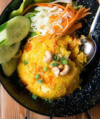 Khao pad z warzywami