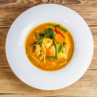 Żółte curry z kurczakiem