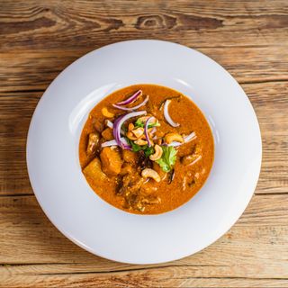Massaman curry z warzywami