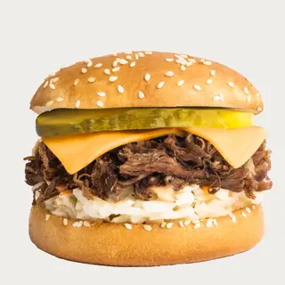 Burger z szarpaną wołowiną