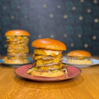 Dobry Burger Quadruple