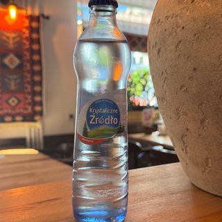 Woda niegazowana 0.3l