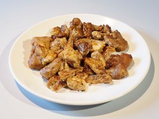 Gyros wieprzowy z sosem czosnkowym