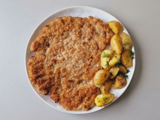 Kotlet schabowy panierowany