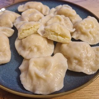 Pierogi z twarogiem i ziemniakami