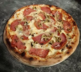 Pizza Salami e Funghi 33cm