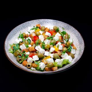 Sałatka z serem feta