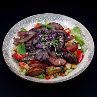 Sałatka z wątróbką