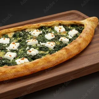 Pide ze szpinakiem 