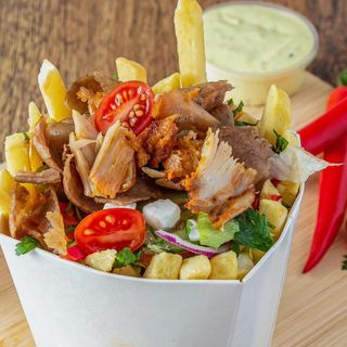 Kebab Box z Frytkami i Warzywami