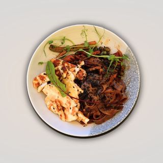 Makaron Orientalny z Halloumi