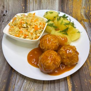 Pulpeciki w sosie pomidorowym