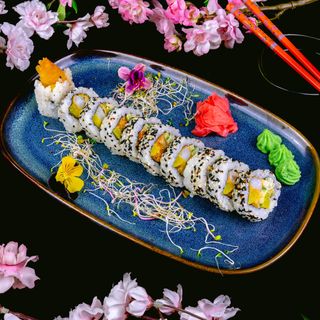 Uramaki Krewetka w Panko