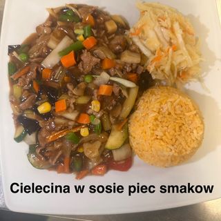 Cielęcina w sosie pięciu smakach