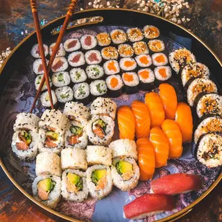 Sushi lover - 64 szt