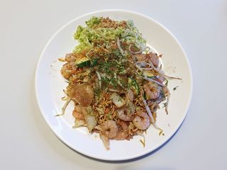 Makaron cienki po tajsku z krewetkami 400g