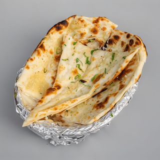 Garlic naan
