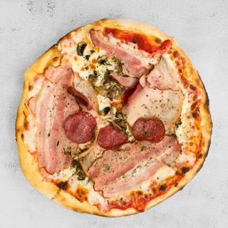 Pizza Tre Salumi 33cm