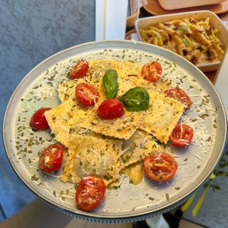 Ravioli Rosso z Wołowiną