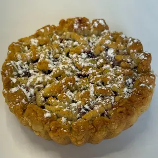 Tarta z malinami i jeżynami