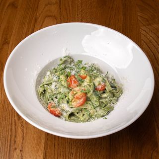 Szpinakowe tagliatelle