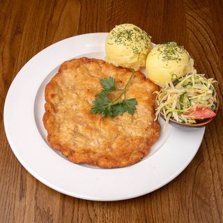 Kotlet schabowy smażony na smalcu