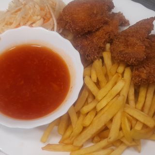 Filet z kurczaka z frytkami