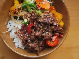 Wołowina w trawie cytrynowej i chilli