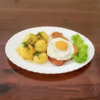 Sznycel ze schabu po wiedeńsku.