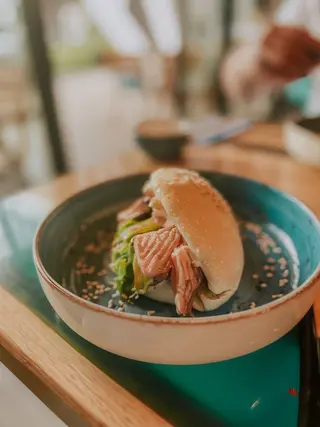 Bao Burger z łososiem