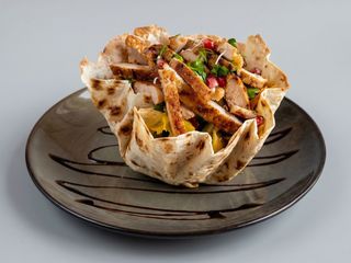 SAŁATKA Z KURCZAKIEM 380g