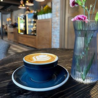 Flat White 150 ml mały