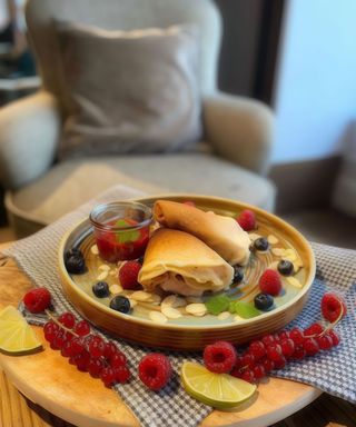 Naleśniki malinowe z serkiem mascarpone