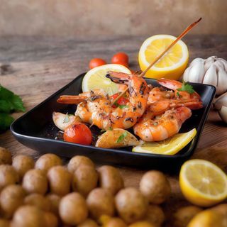 Krewetki z bambusemi grzybami Mun