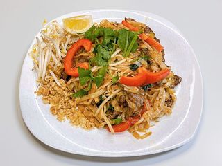 Makaron Udon z wołowiną