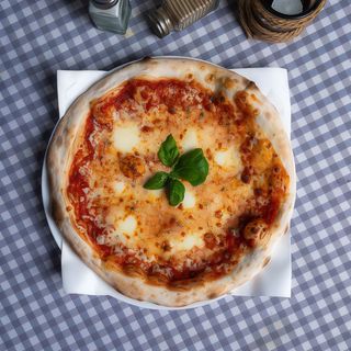Pizza Margherita