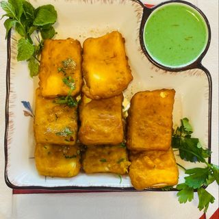 Pakoras Paneer