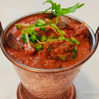 Himalaya mutton balti