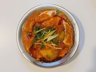 Himalaya chicken dopyaza