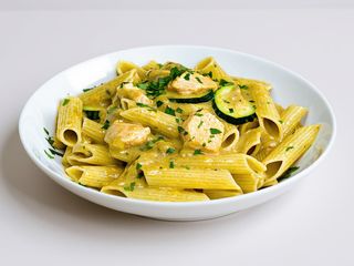 Penne Curry z kurczakiem 500g