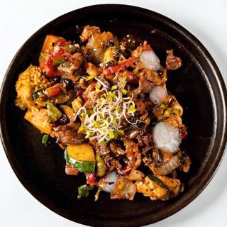 8 Smaków na gorącym półmisku 150g