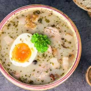 Żurek śląski z jajkiem i pieczywem 350ml