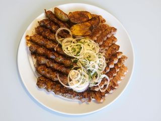 Kaukaska uczta na 4 osoby