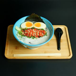 Saitama Tantanmen Wieprzowo-drobiowy